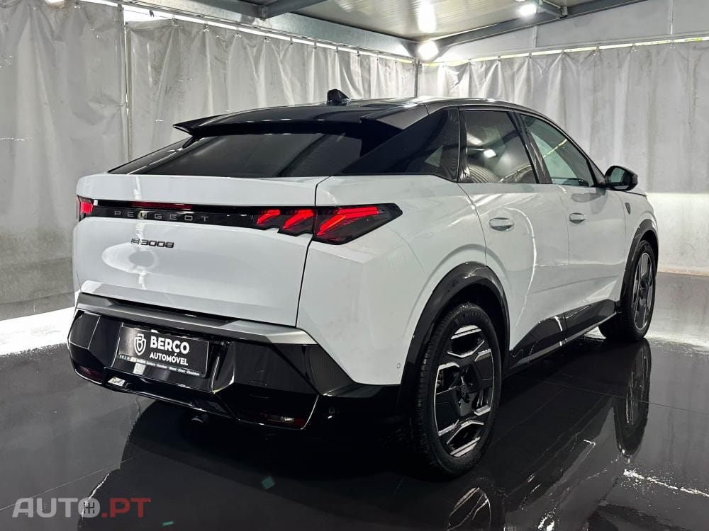 Peugeot E-3008 73 kWh GT
