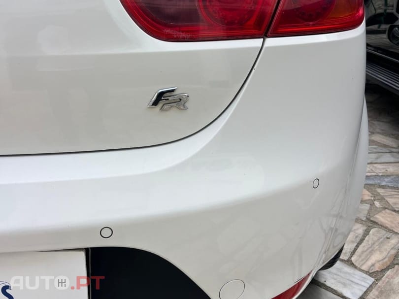 Seat Leon 2.0 TDI FR 18 Tiago Monteiro