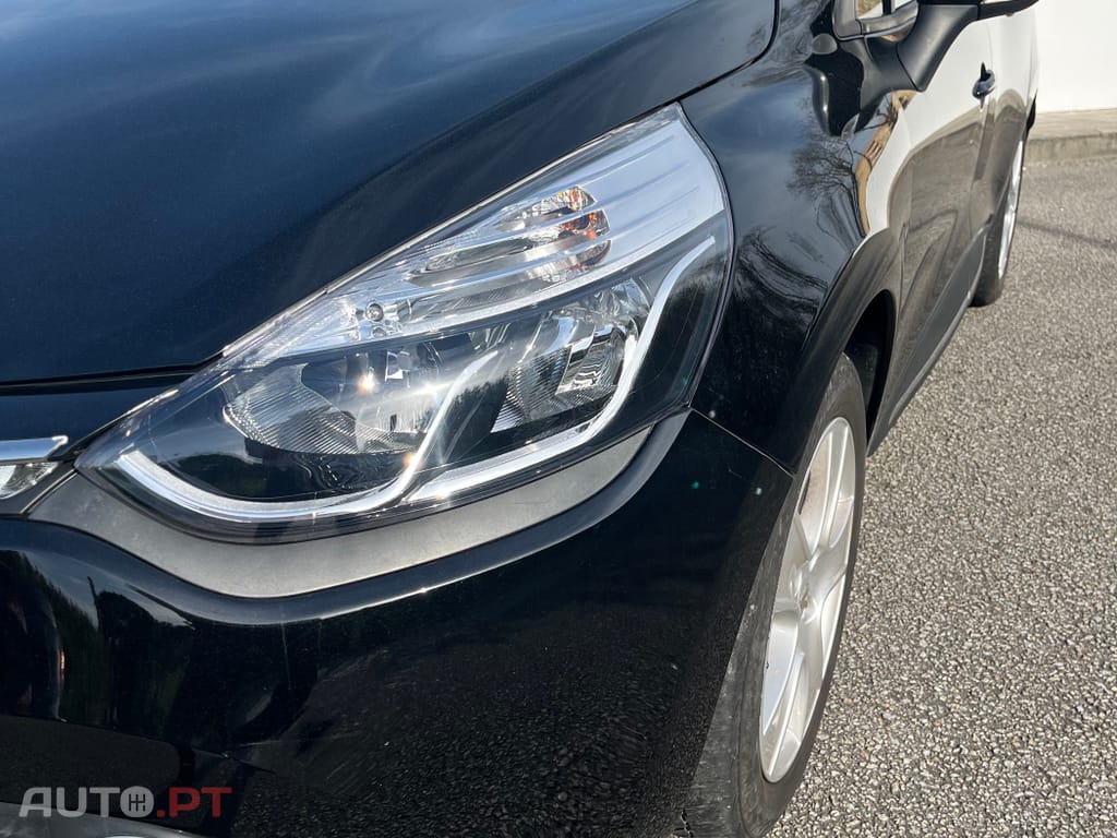 Renault Clio Sport Tourer 1.5 dCi Dynamique S EDC
