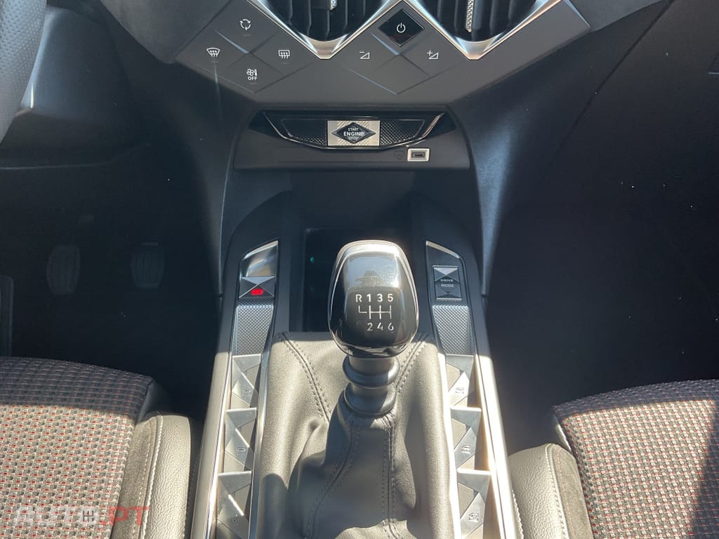 DS DS3 1.2 PureTech Performance Line