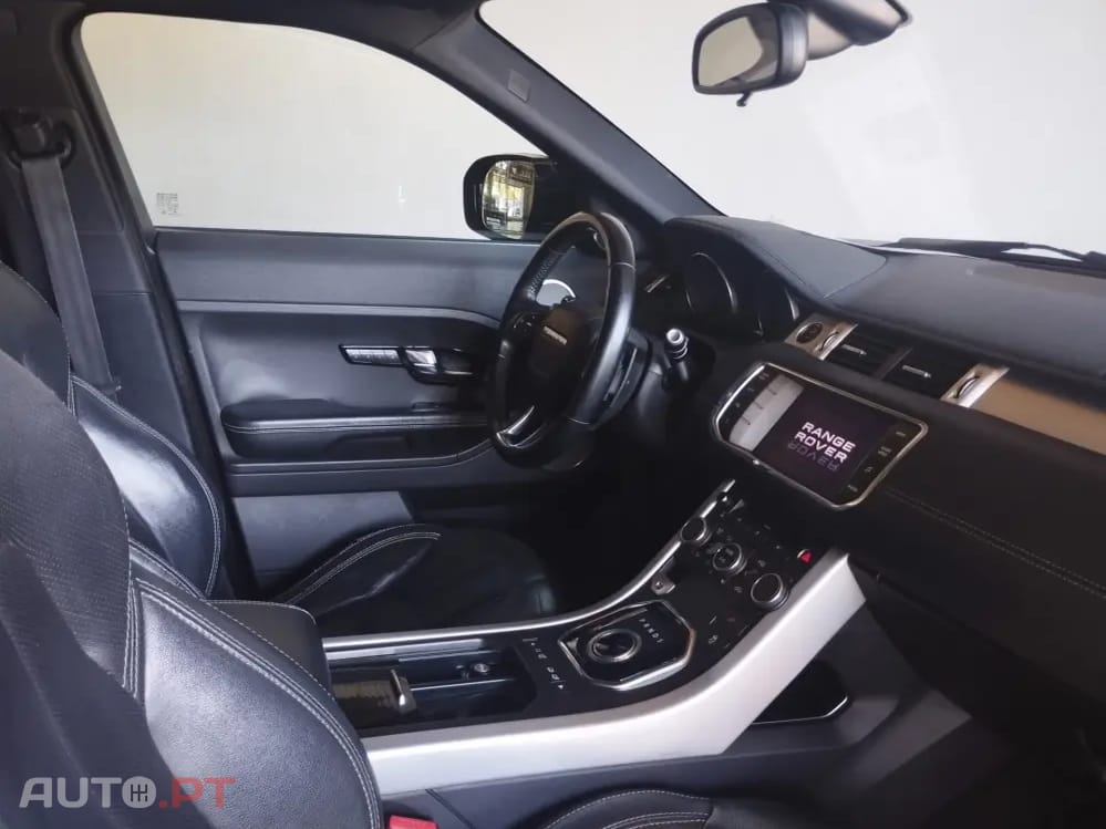 Land Rover Evoque 2.2 TD4 Dynamic Auto