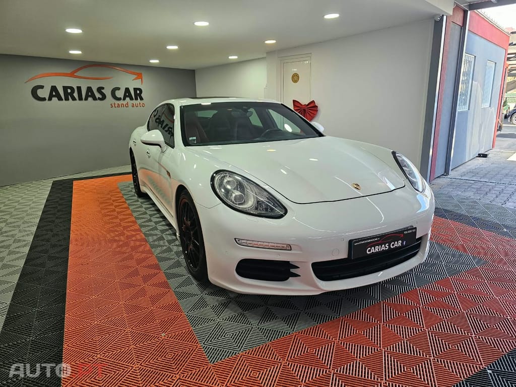 Porsche Panamera Platinium Edition