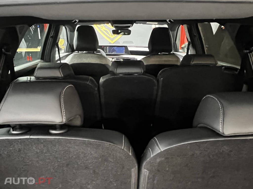 Peugeot 5008 Hybrid 145 e-DSC6 Allure