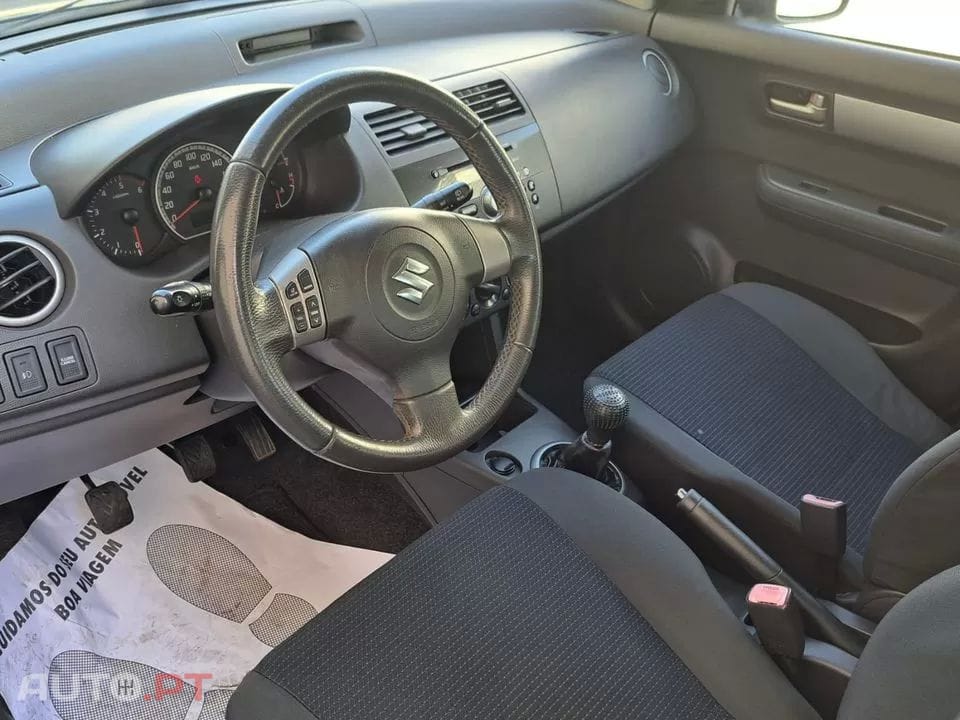 Suzuki Swift 1.3 DDiS GL