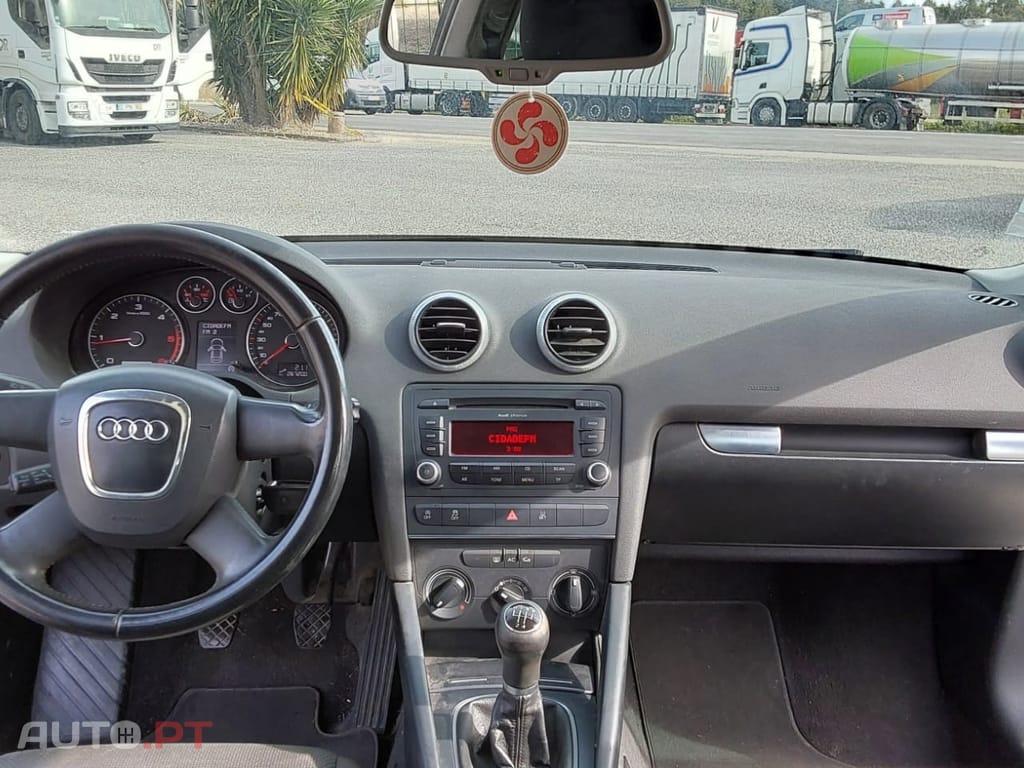 Audi A3 1.6 TDI S line Sport Pack