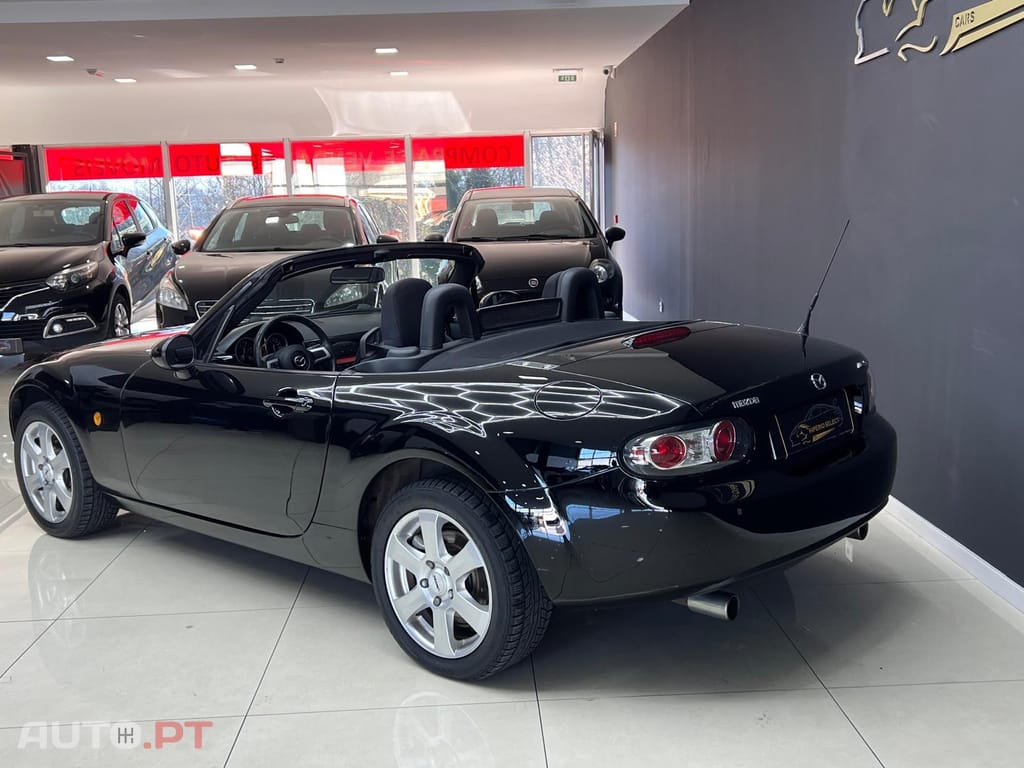 Mazda MX-5 1.8 MZR Emotion
