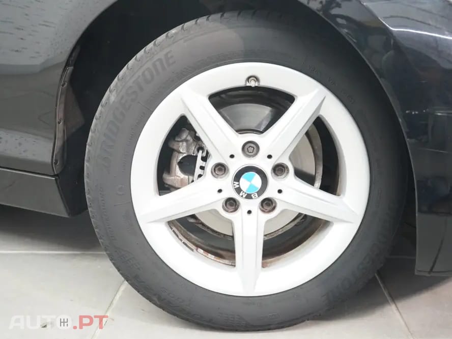 BMW 116 d Line Luxury Auto