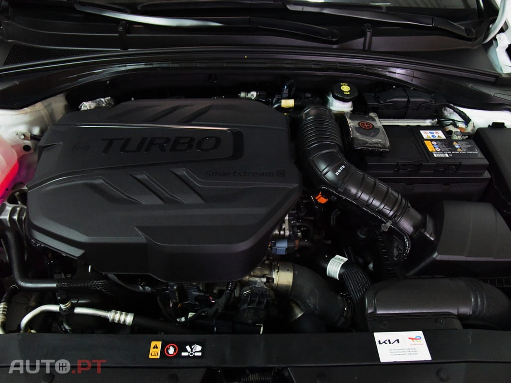 Kia Ceed SW 1.6 CRDi DCT7 (48V Mild-Hybrid)