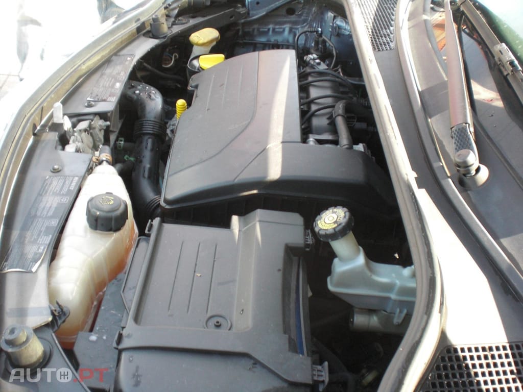 Renault Clio 1.2 16V Confort