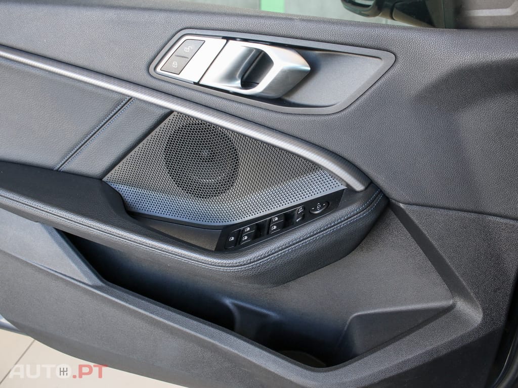 BMW 216 d Pack Desportivo M
