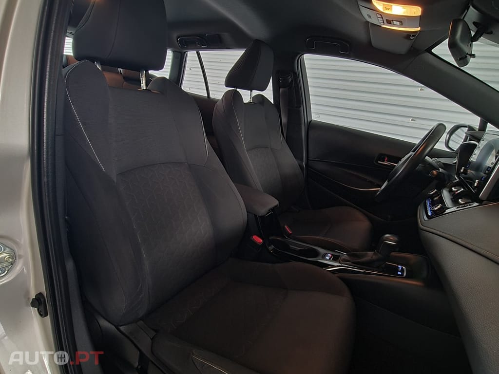 Toyota Corolla Touring Sports 1.8 Hybrid Comfort