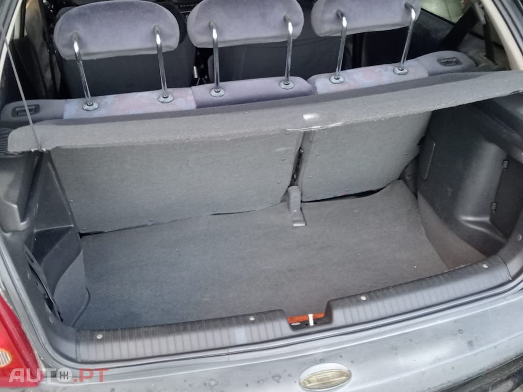 Opel Corsa 100