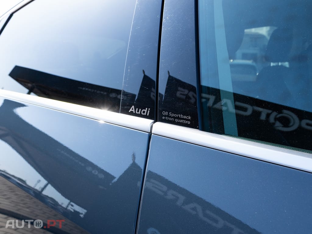 Audi Q8 E-Tron 55 quattro Advanced