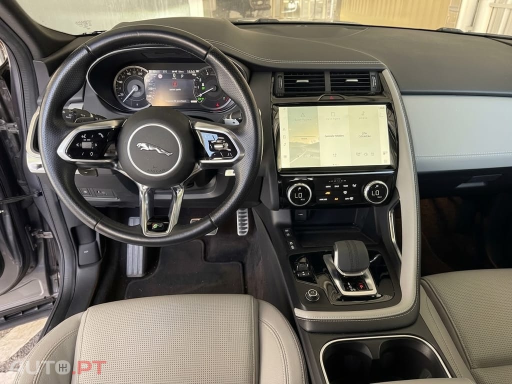 Jaguar E-Pace 1.5 P300e R-Dynamic HSE AWD Aut.