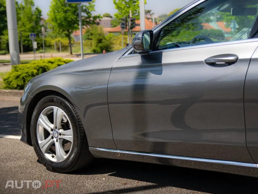 Mercedes-Benz E 220 d Avantgarde+
