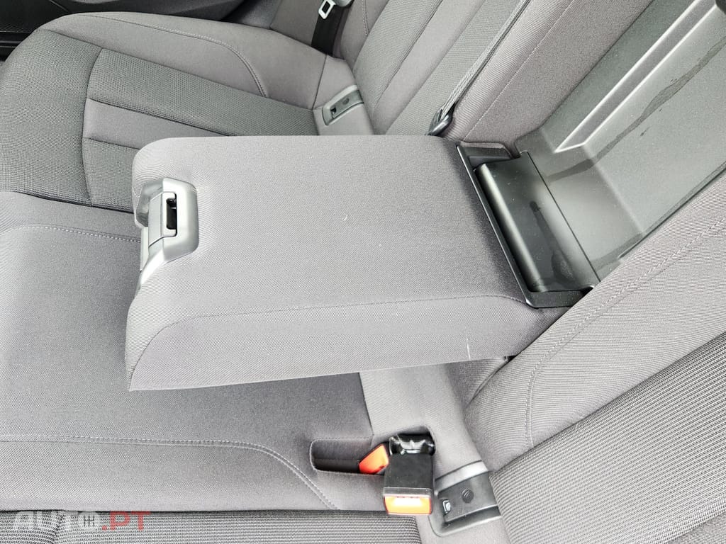 Audi A4 Avant 40 TDI S line S tronic