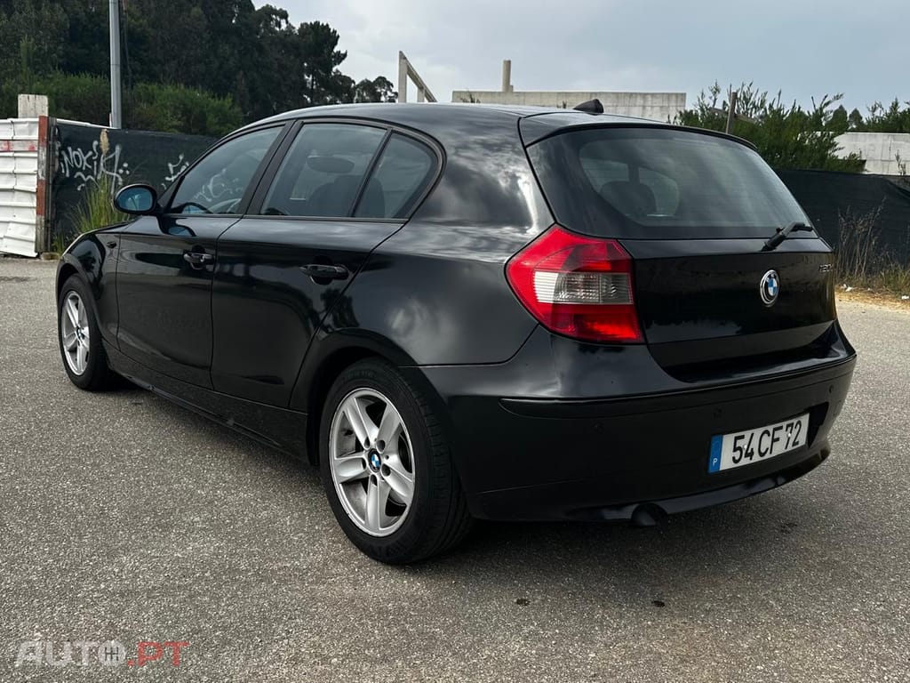BMW 120 e87