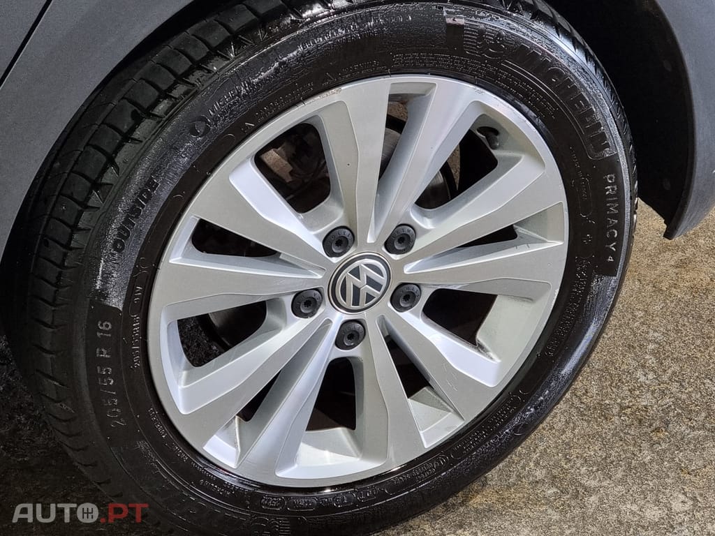 Volkswagen Golf 1.0 TSI Confortline