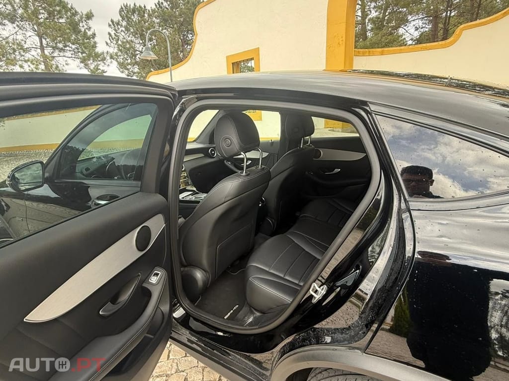 Mercedes-Benz GLC 300 e Coupé 4Matic