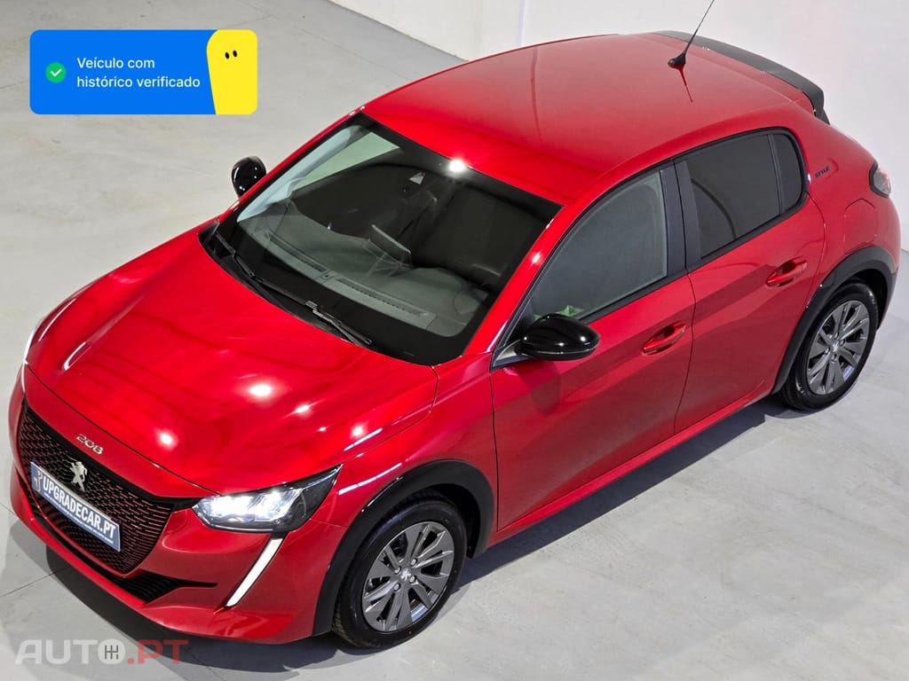 Peugeot E-208 50 kWh Style