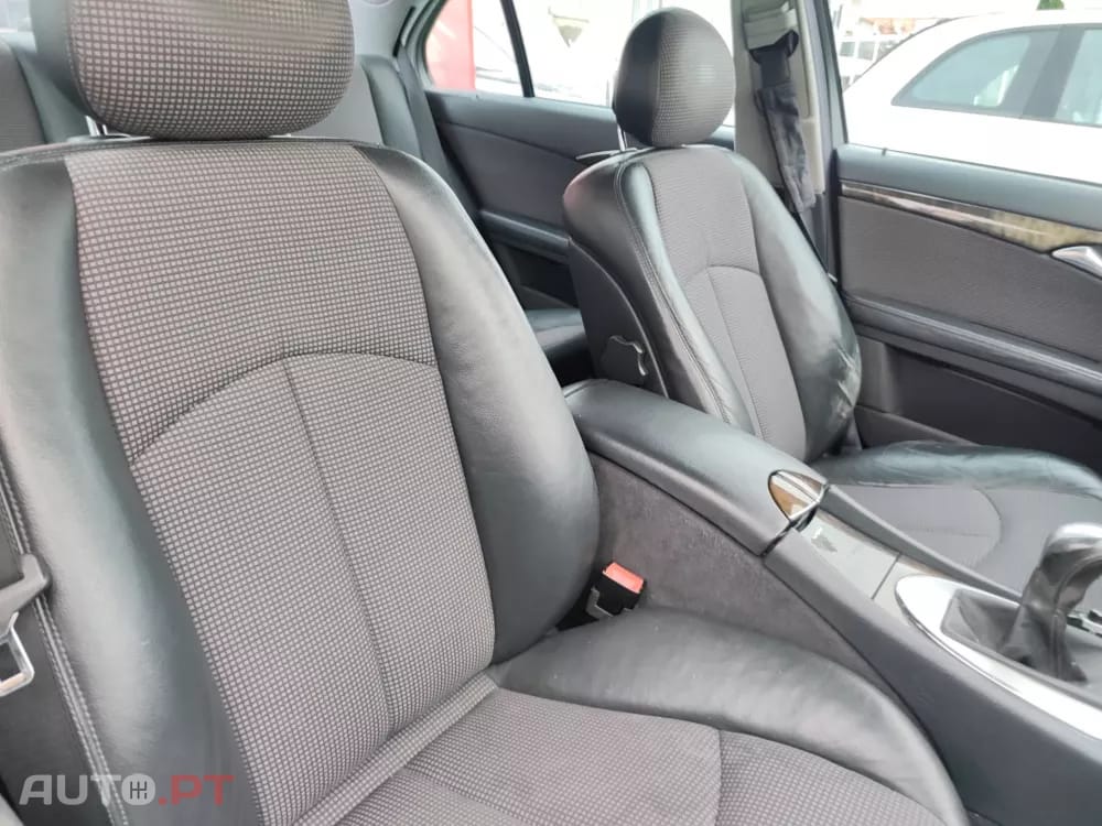 Mercedes-Benz E 220 CDi Avantgard