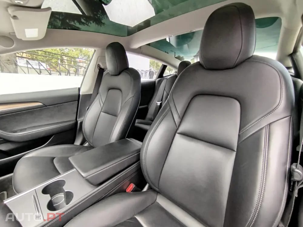 Tesla Model 3 Long-Range Dual Motor AWD