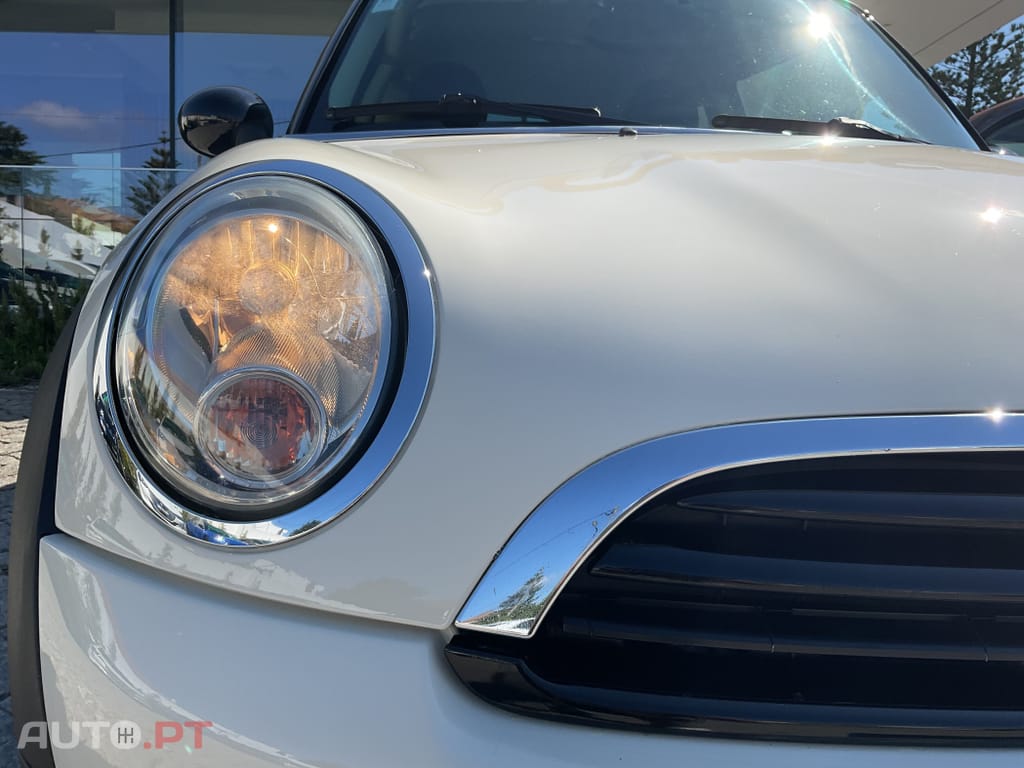 MINI Cooper Cooper D