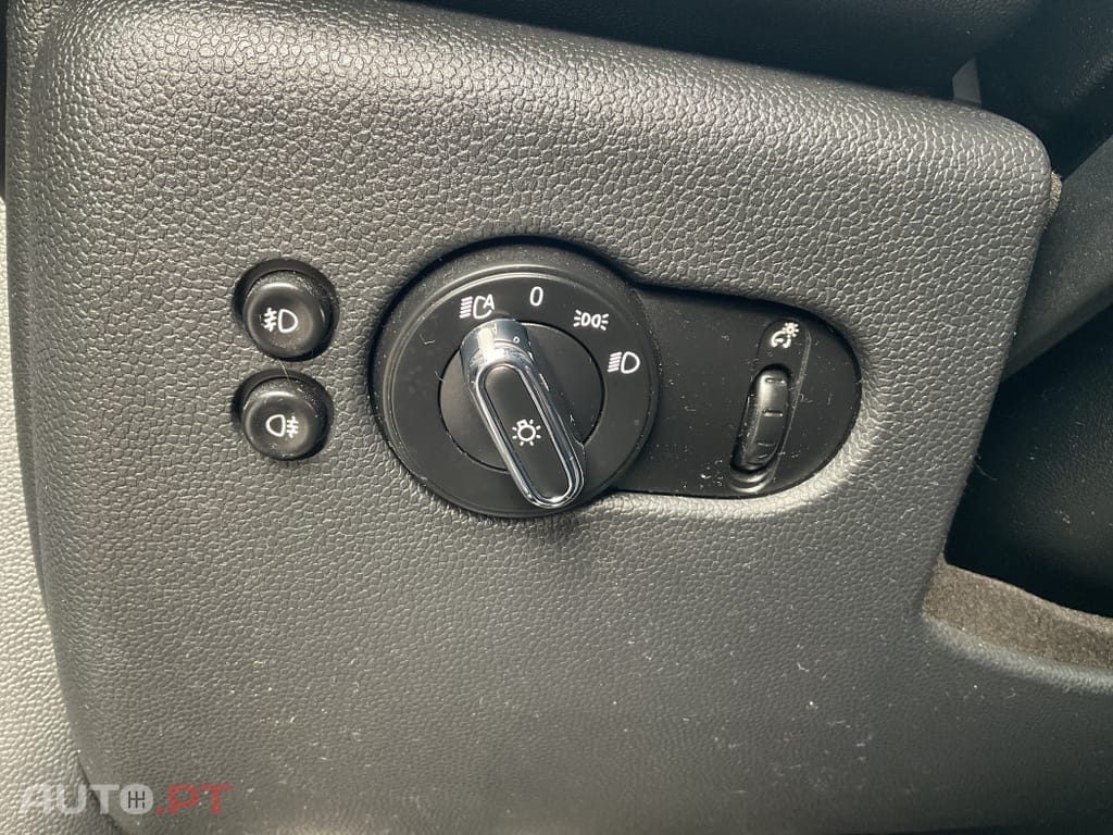 MINI Cabrio Cooper D