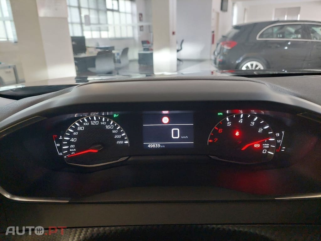 Peugeot 2008 PureTech 130 Active Pack