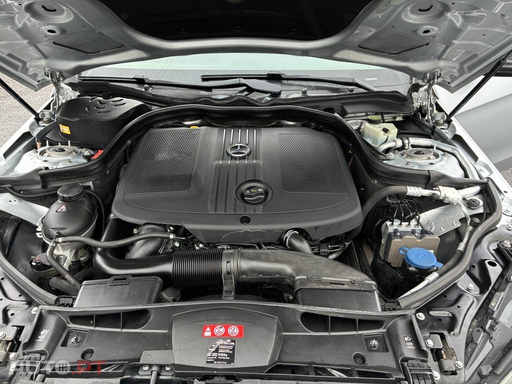 Mercedes-Benz E 250 BlueTEC Avantgarde Auto.