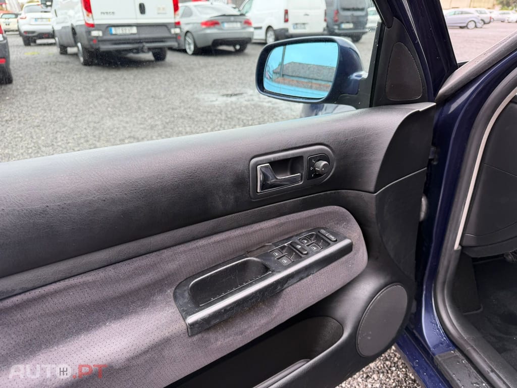 Volkswagen Golf 1.4i Confort