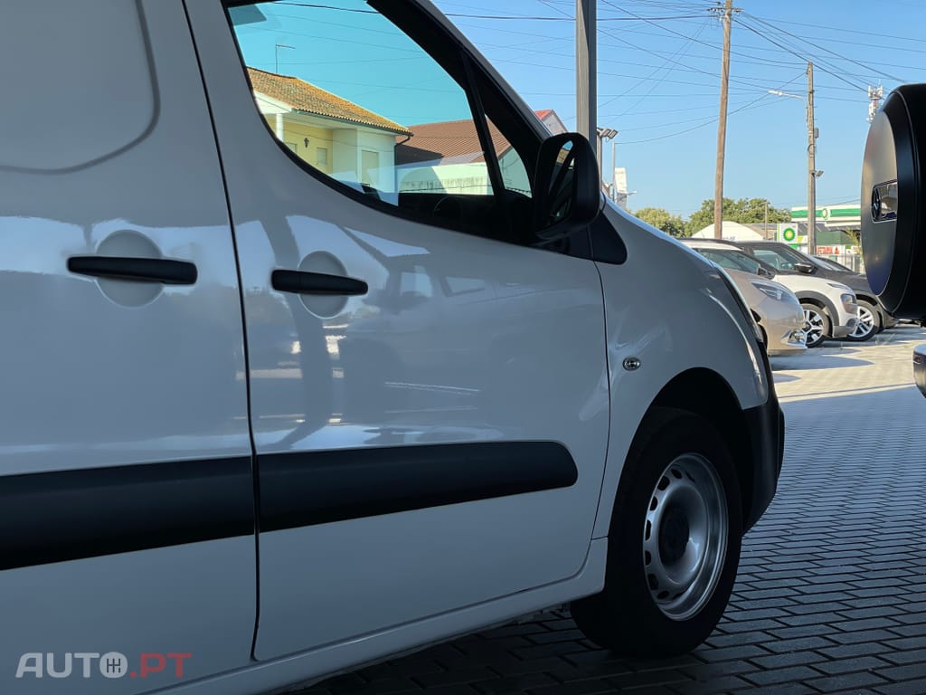 Peugeot Partner 1.6 BlueHDi L1 Premium 3L