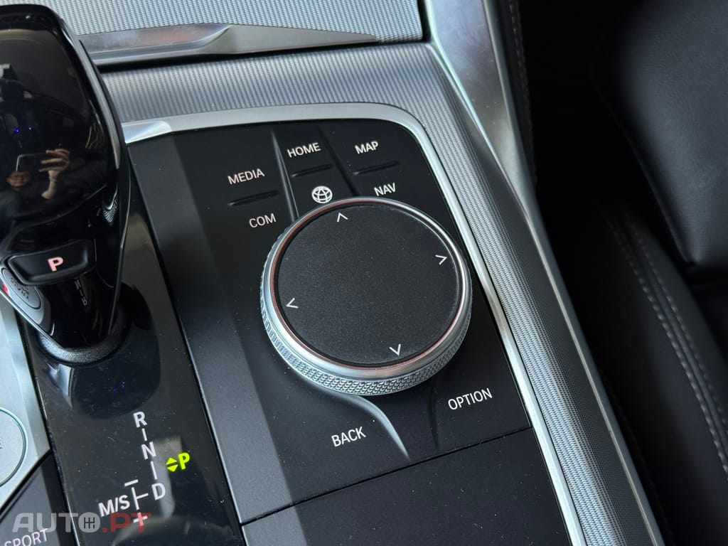 BMW 420 i Pack Desportivo M Auto
