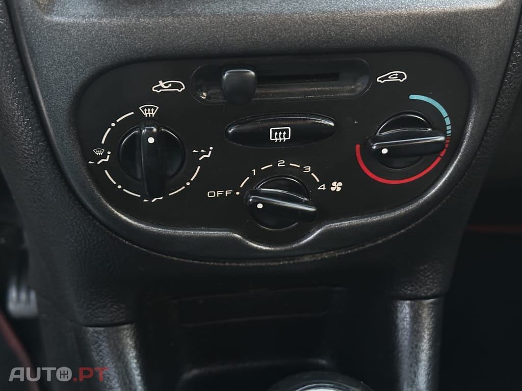 Peugeot 206 1.1 Color Line