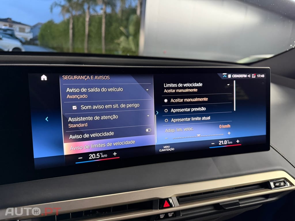 BMW iX xDrive 40 Pack Desportivo