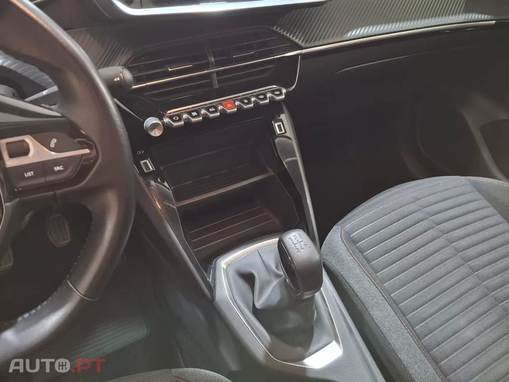 Peugeot 208 1.2 PureTech Like