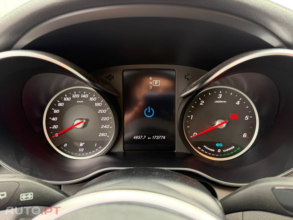 Mercedes-Benz C 300 de AMG Line