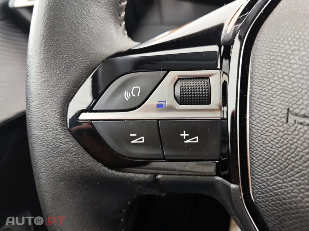 Peugeot 208 1.2 PureTech Allure Pack