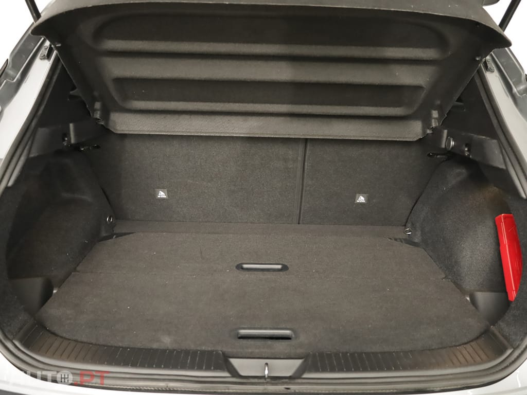 Nissan Qashqai Qashqai 1.3 DIG-T N-Connecta LED Xtronic