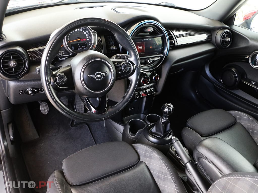 MINI Cooper Cooper S