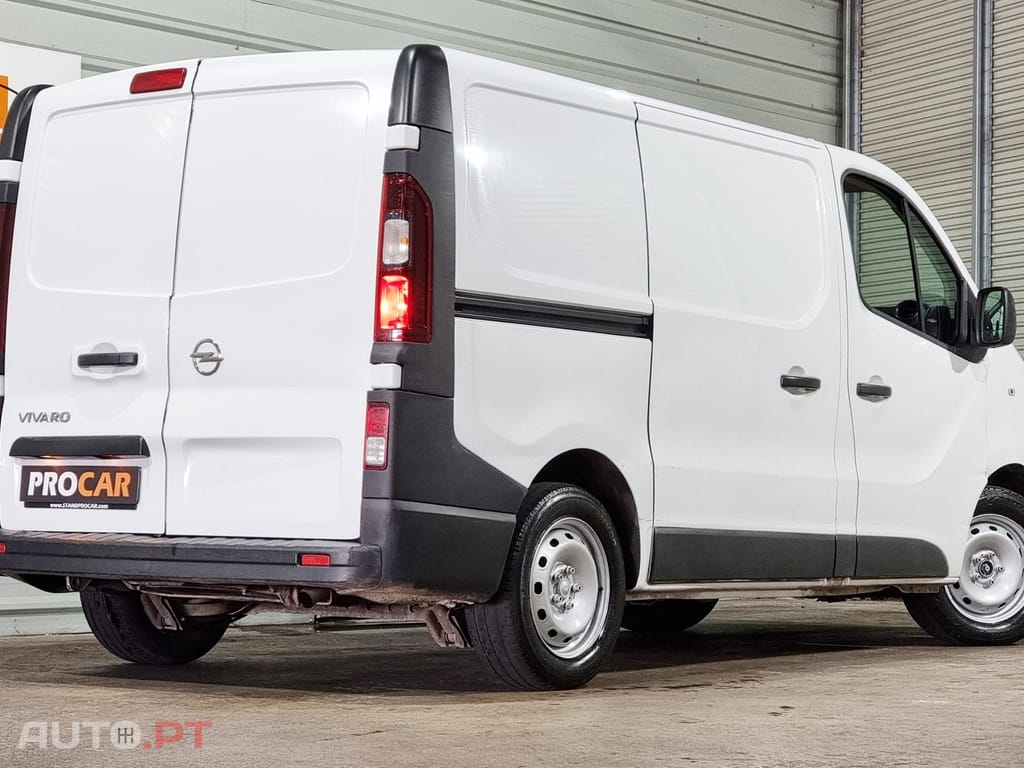 Opel Vivaro 1.6 CDTi L1H1 2.7T