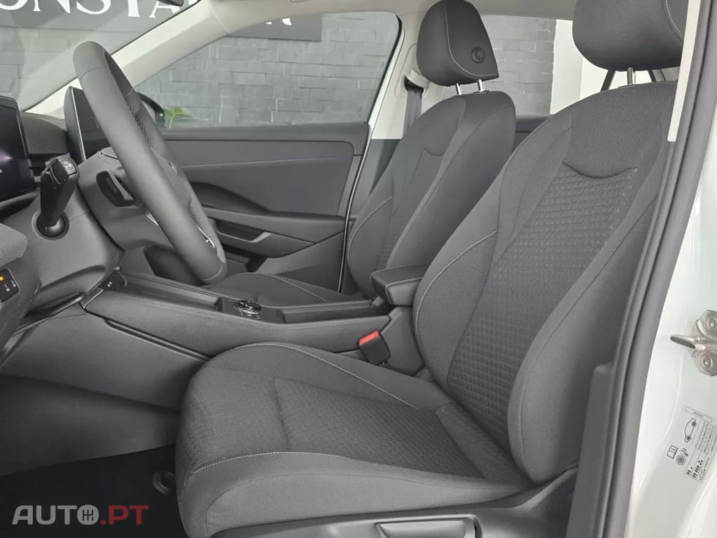 Volkswagen T-Roc 1.5 eTSI Trend DSG