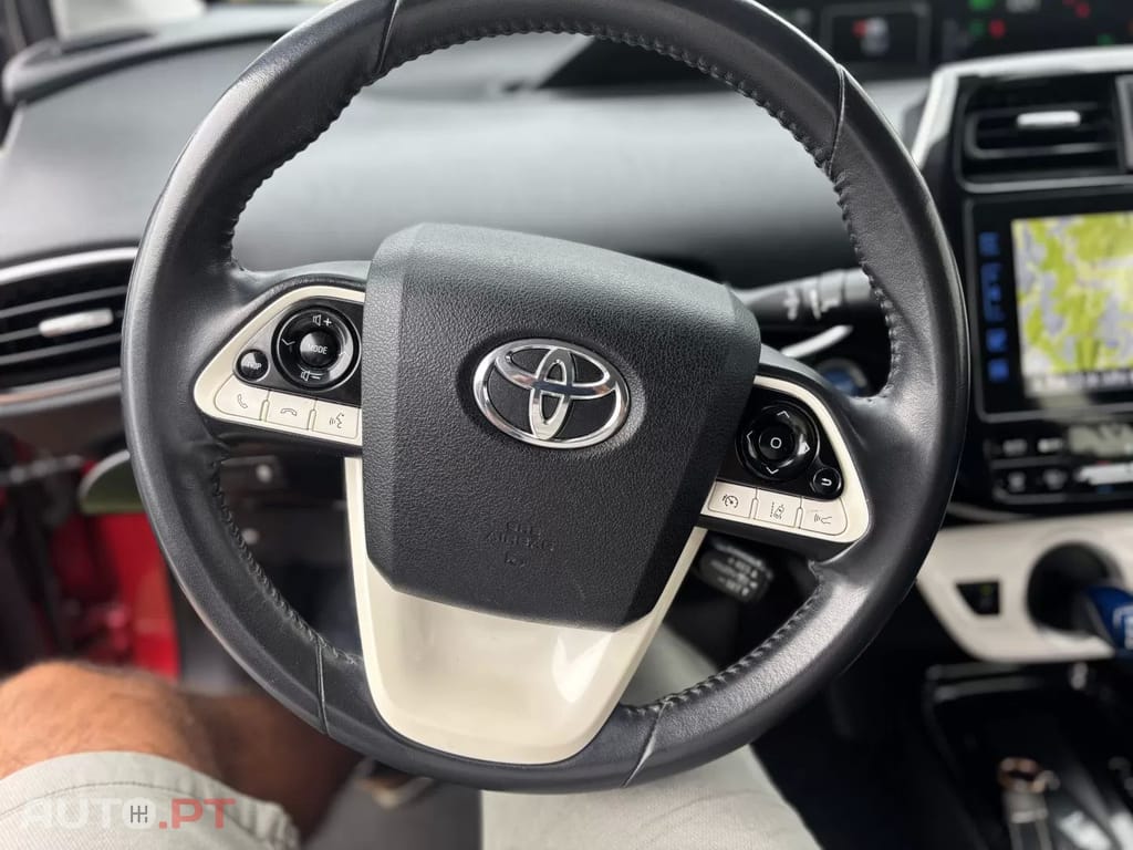 Toyota Prius 1.8 Premium