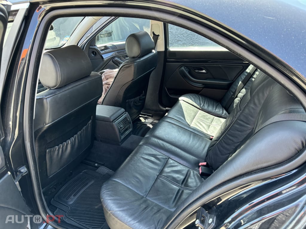 BMW 520 E39