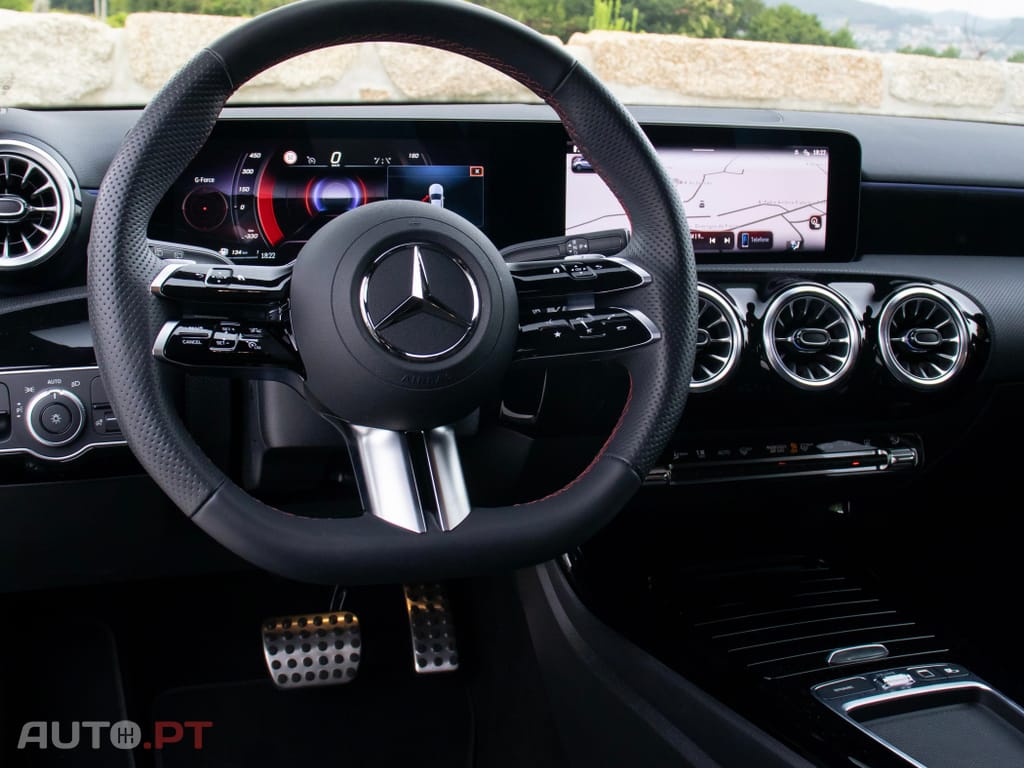 Mercedes-Benz A 250 e