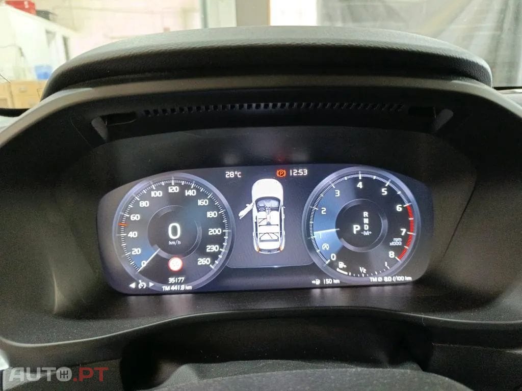 Volvo XC40 1.5 T2 Momentum Geartronic