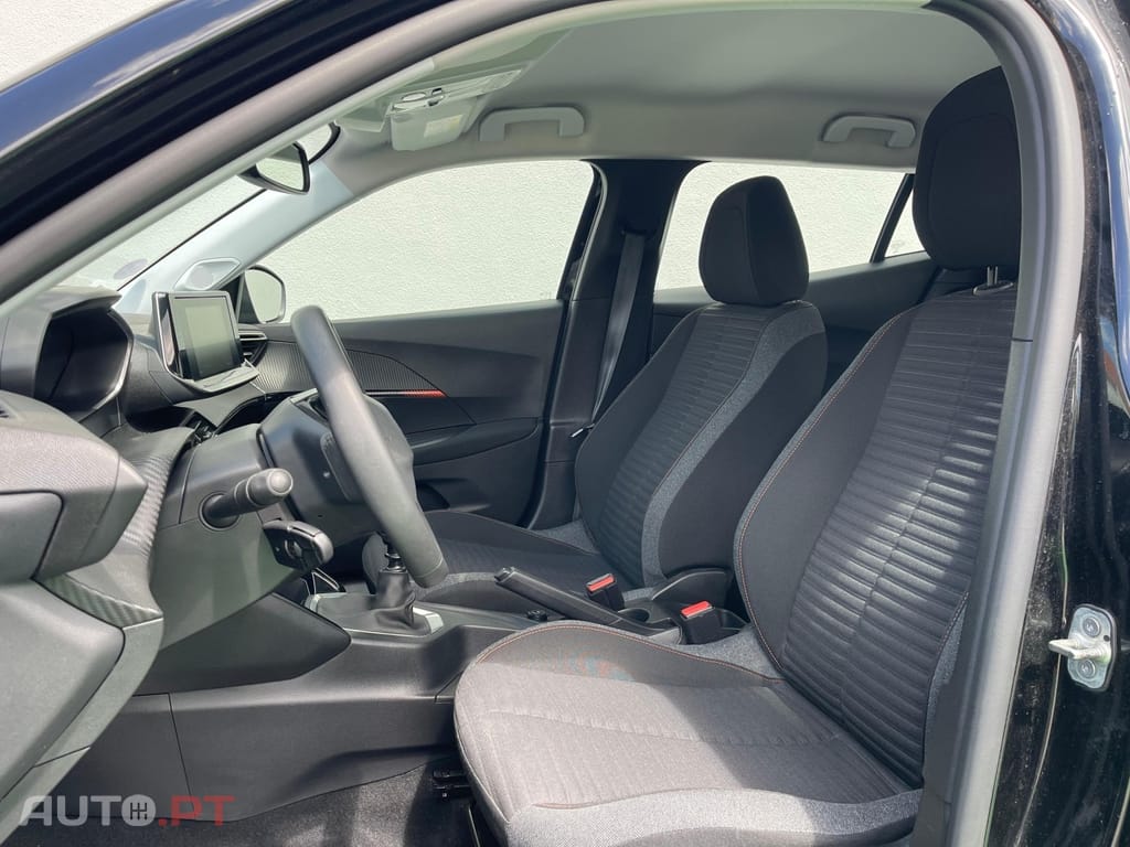 Peugeot 2008 1.2 PureTech Active