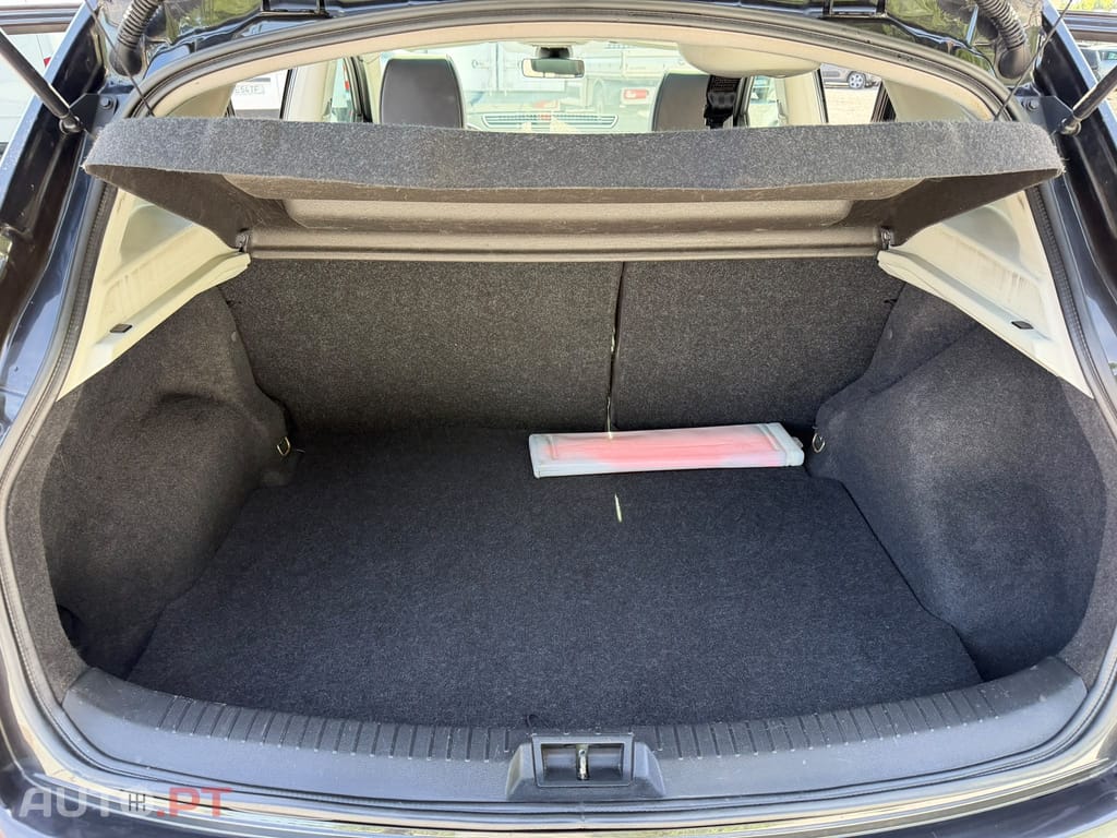 Nissan Qashqai 1.6 dCi Tekna Premium 18