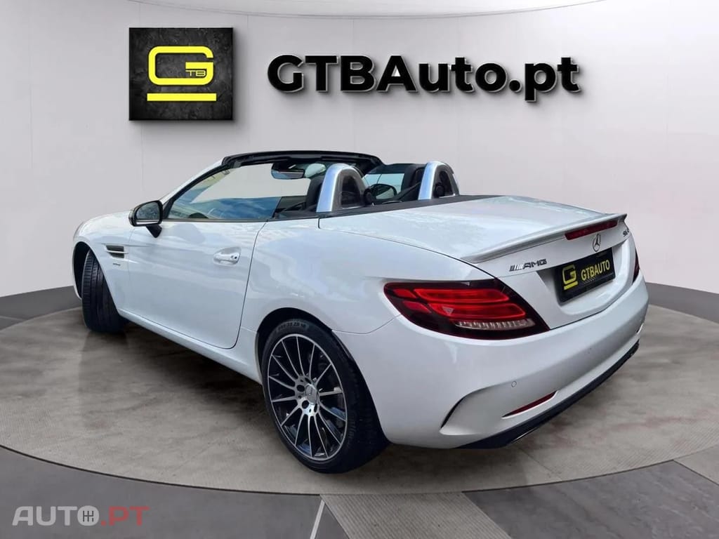 Mercedes-Benz SLC V6