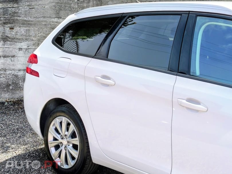 Peugeot 308 SW 1.2 PureTech Style